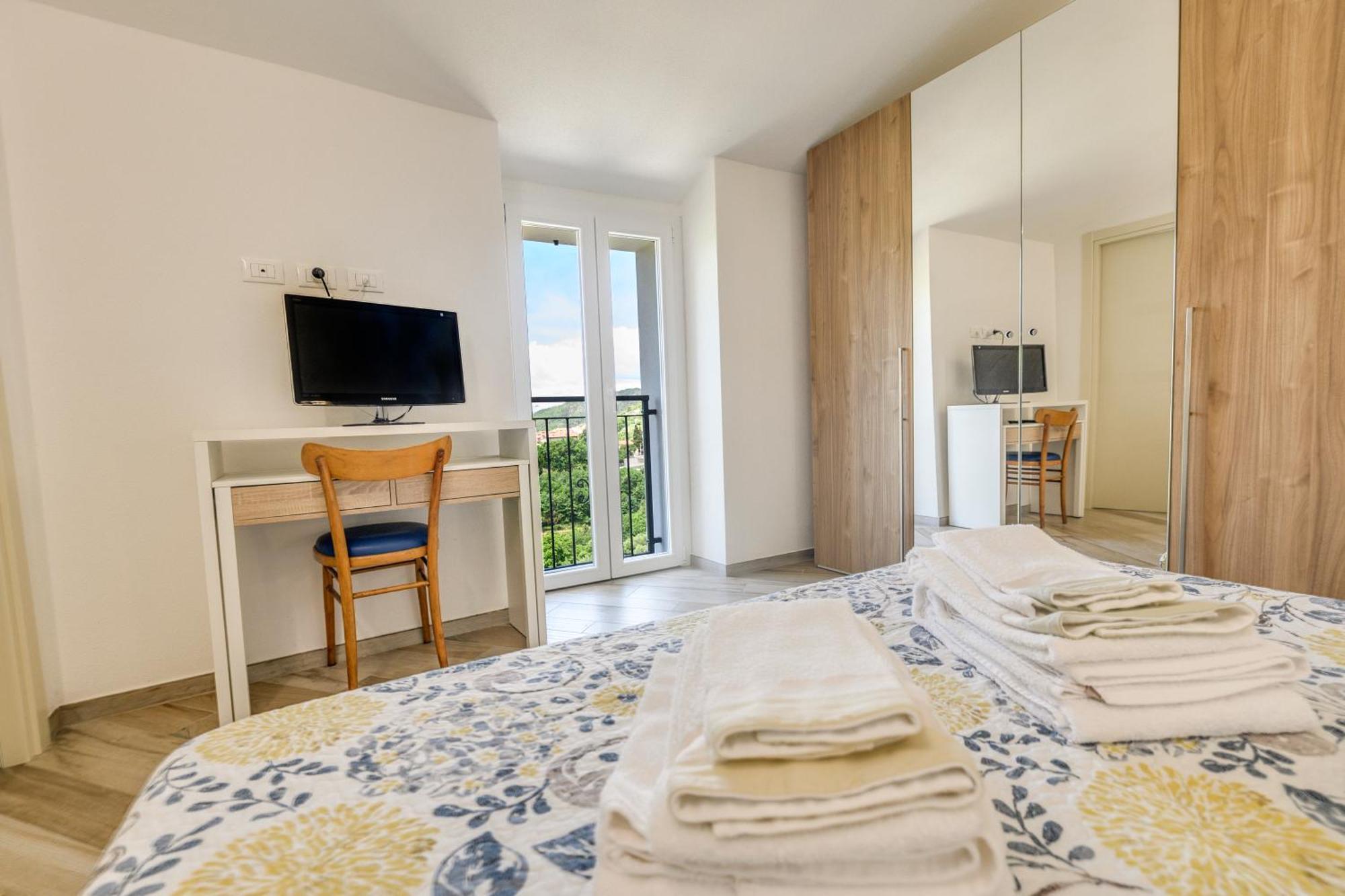 Apartamento Ca' Rondine Castiglione Chiavarese Exterior foto